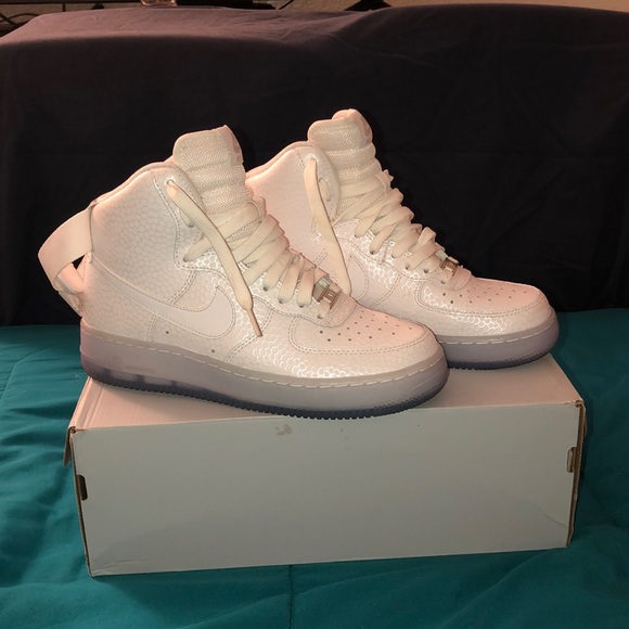 Air Force 1 Hi Translucent (Icy) Sole Air Force 1 Hi Translucent (Icy) Sole